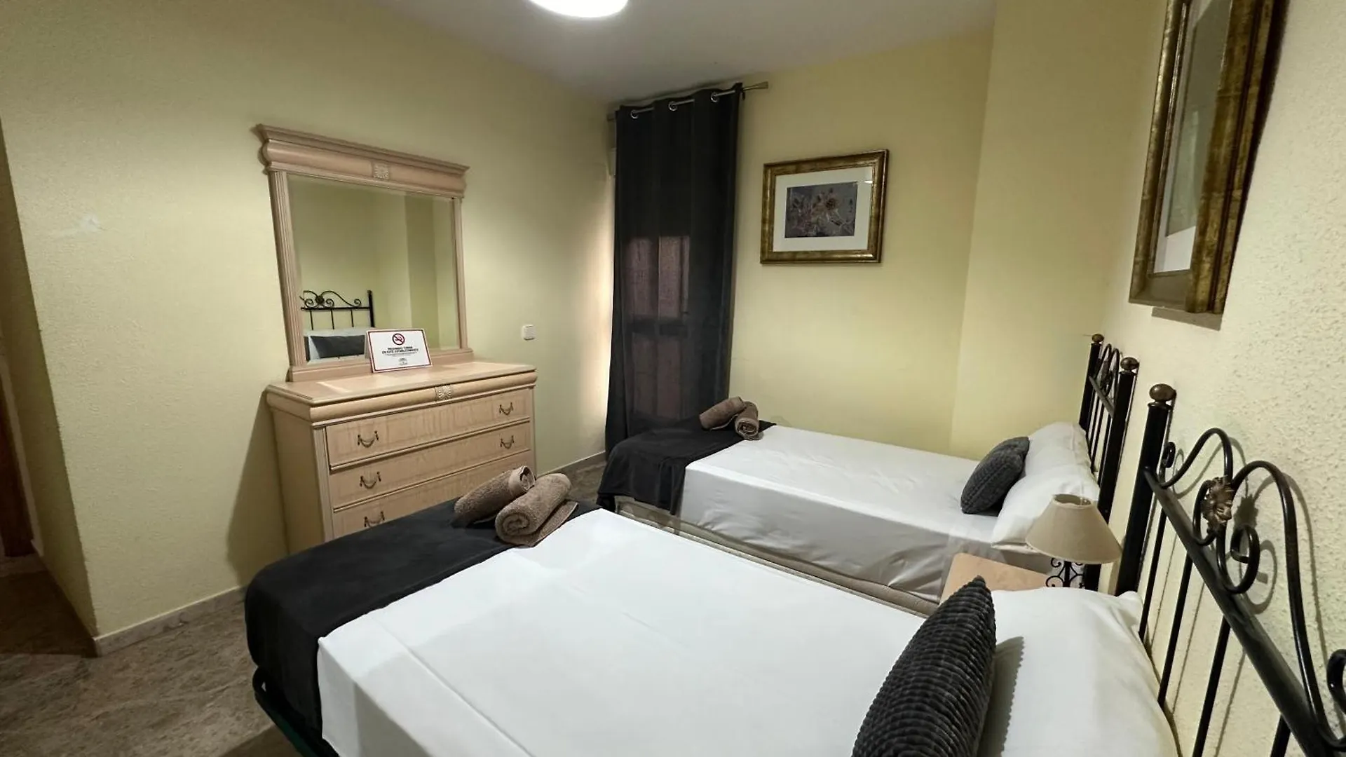 Piso a Orillas del Guadalquivir y la Mezquita Córdoba Apartamento