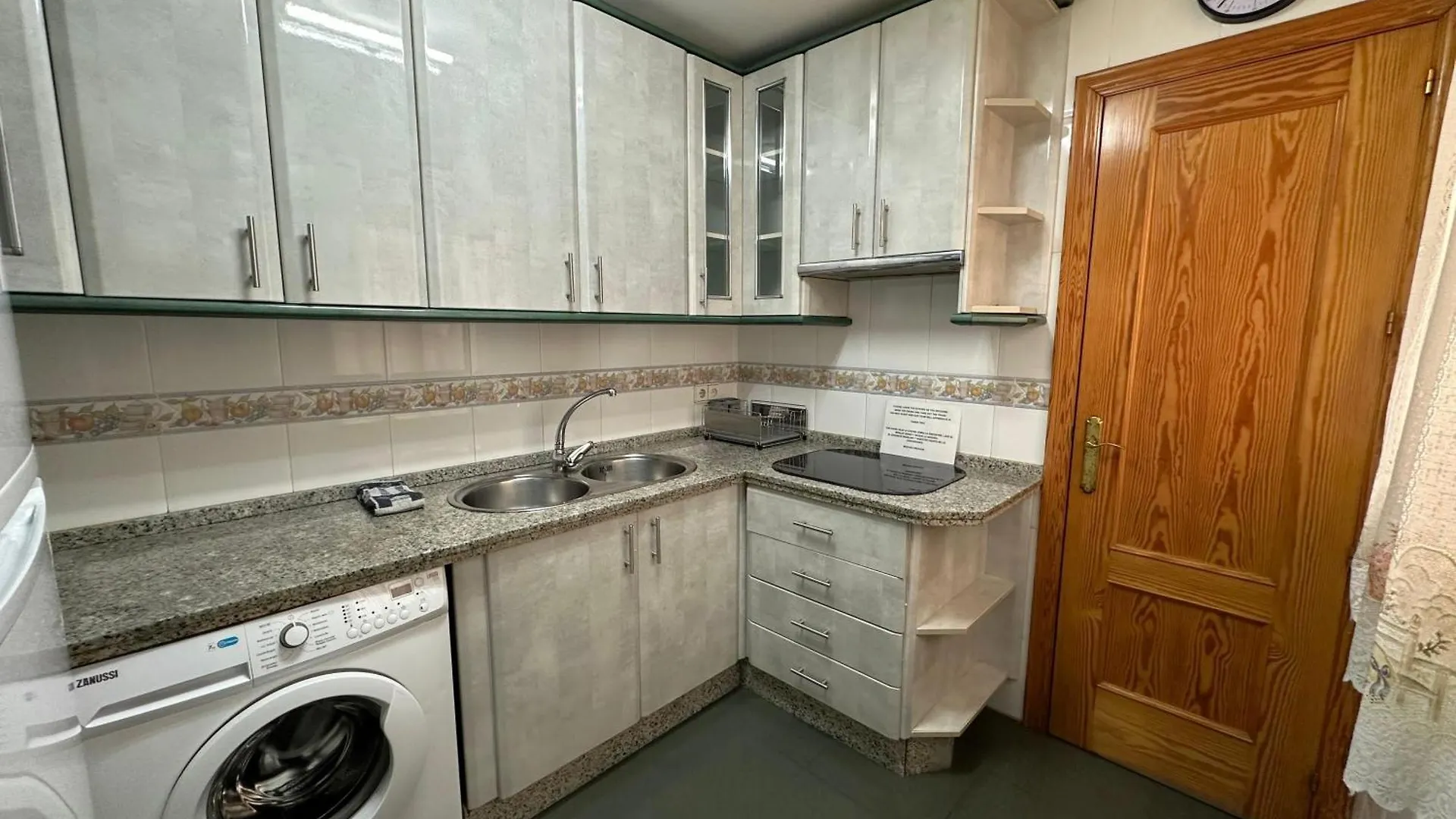 Apartamento Piso a Orillas del Guadalquivir y la Mezquita Córdoba